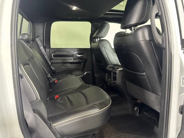 Used 2022 RAM 3500 Laramie AWD/4WD image 4
