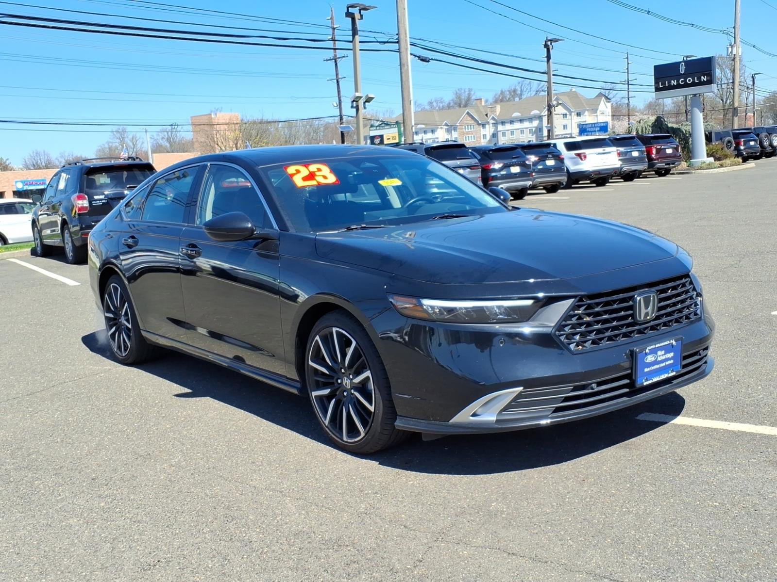 Used 2023 Honda Accord Touring image 1