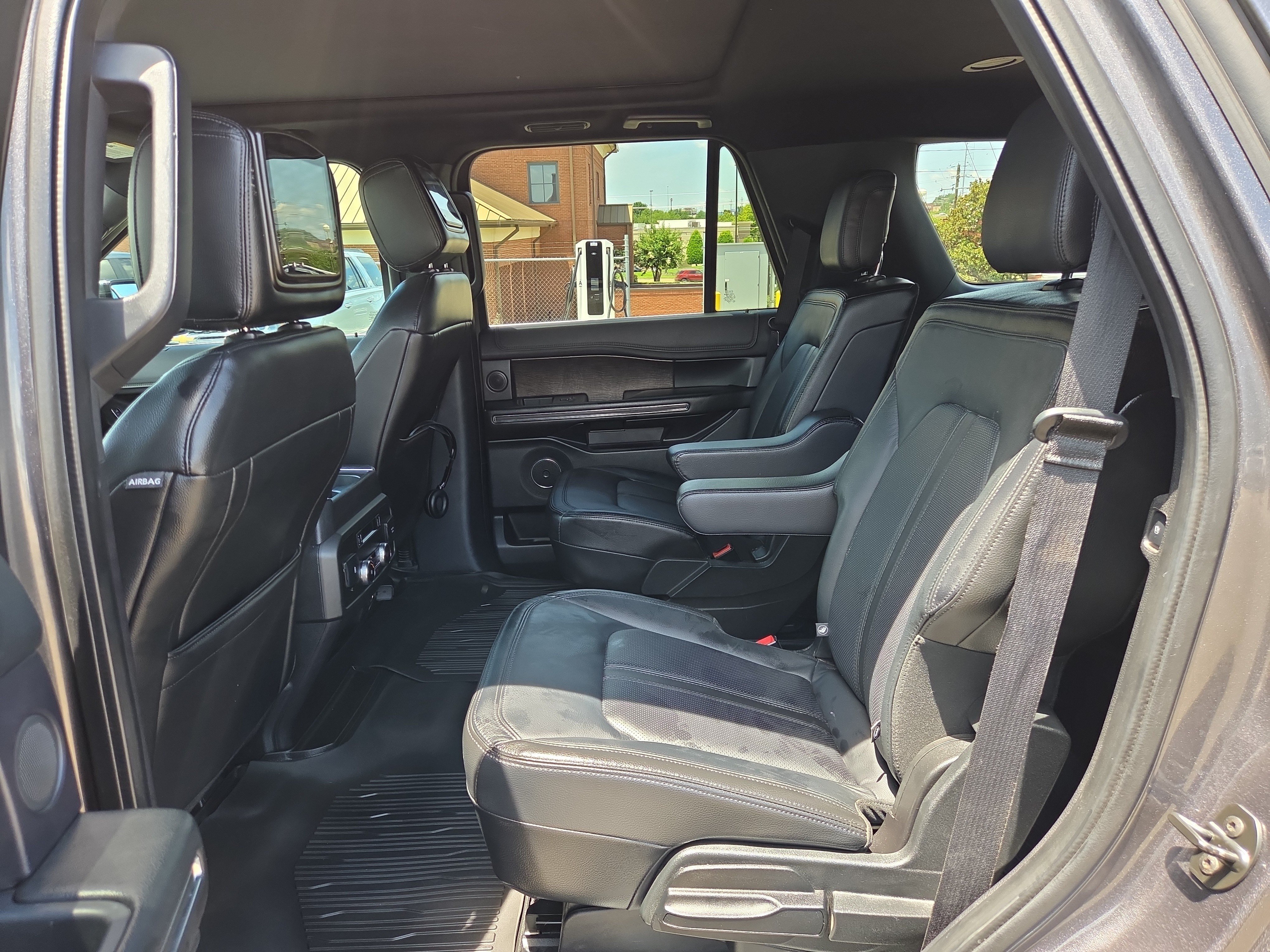 Certified 2018 Ford Expedition Limited w/ Equipment Group 301A RWD image 11