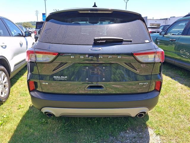 Certified 2022 Ford Escape SE w/ Convenience Package AWD/4WD image 9