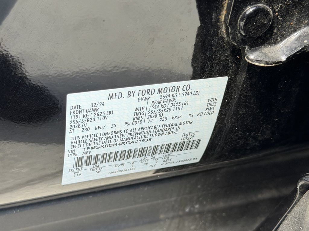 Certified 2024 Ford Explorer XLT w/ Equipment Group 202A AWD/4WD image 21