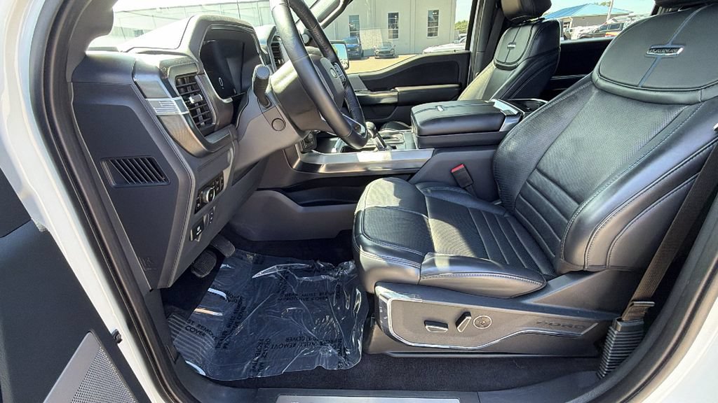 Certified 2025 Ford F150 Platinum w/ FX4 Off-Road Package AWD/4WD image 24