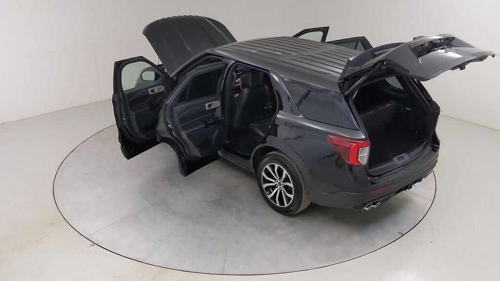 Certified 2022 Ford Explorer ST image 54