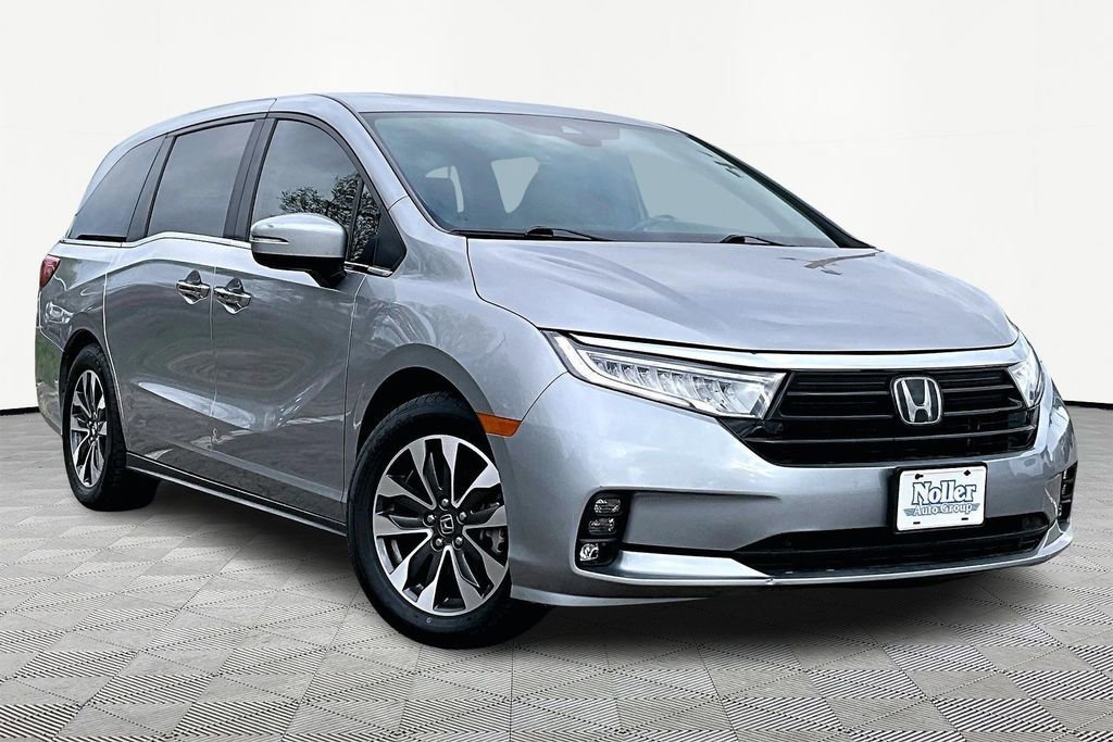 Used 2023 Honda Odyssey EX-L image 5