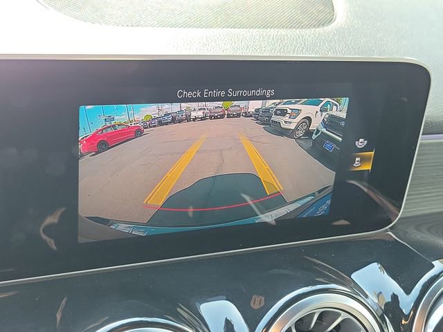 Used 2020 Mercedes-Benz GLB 250 4MATIC image 10
