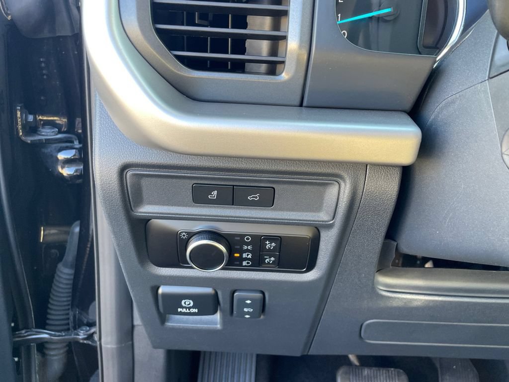 Certified 2024 Ford Expedition XLT AWD/4WD image 20