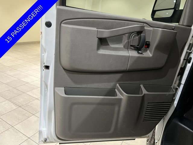 Used 2023 Chevrolet Express 3500 LS image 19