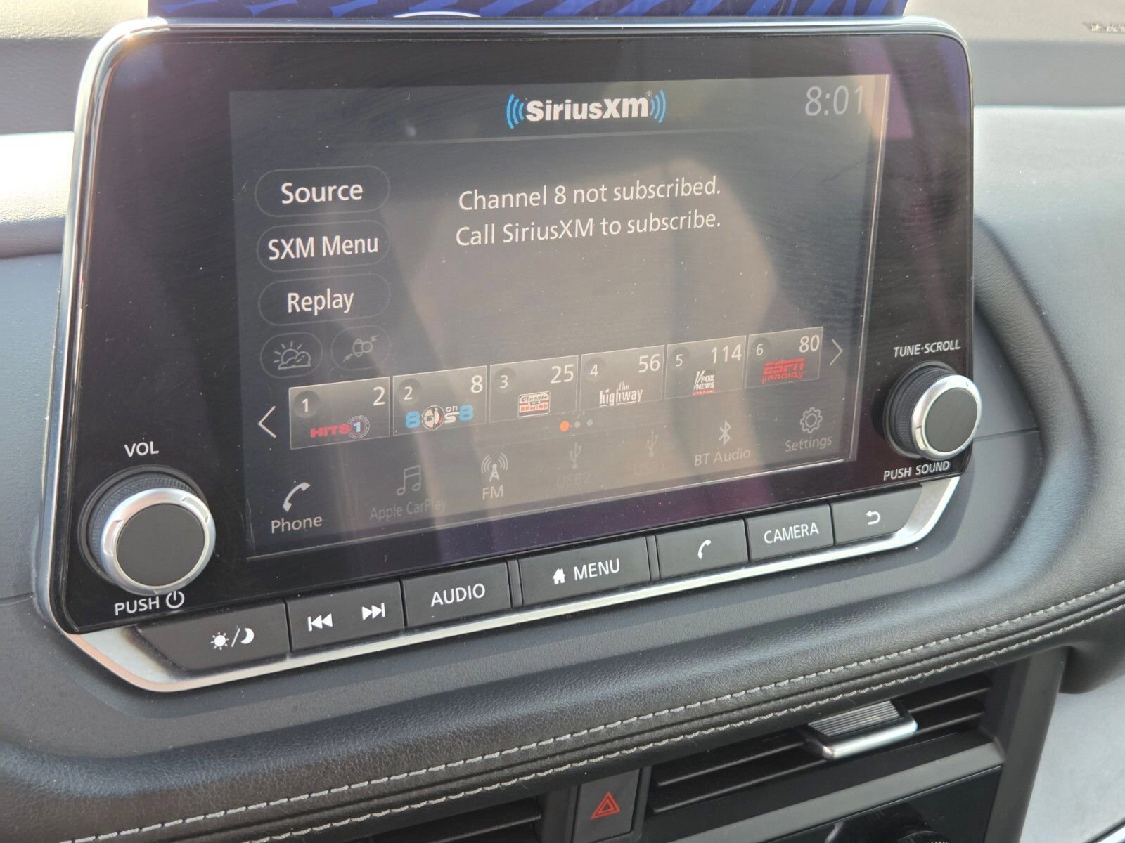 Used 2023 Nissan Rogue SV image 20