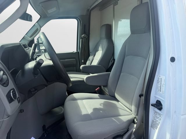 Certified 2022 Ford E-350 and Econoline 350 Super Duty w/ Power Windows & Locks Group RWD image 9