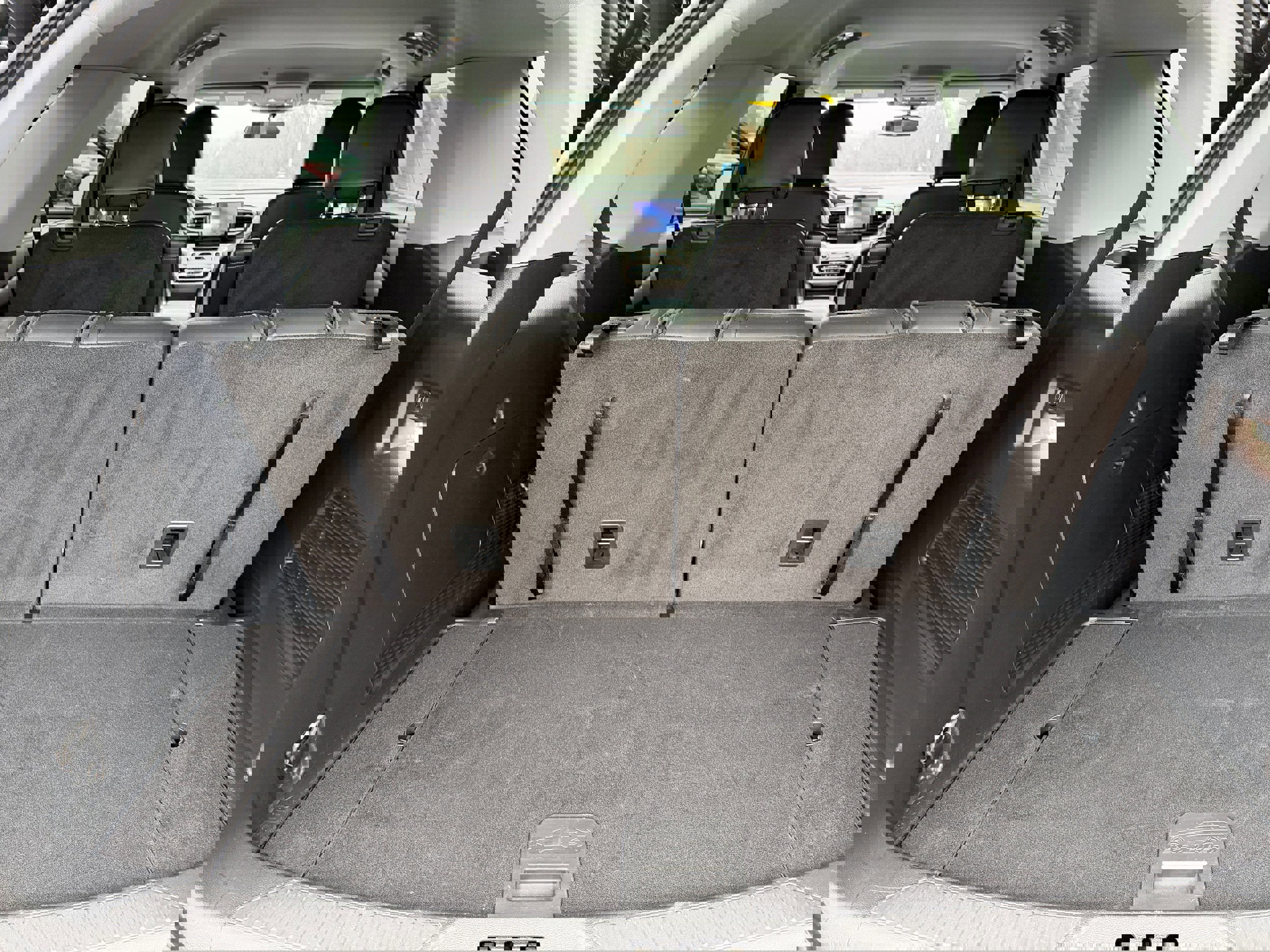 Certified 2023 Ford Explorer XLT w/ Equipment Group 202A image 12