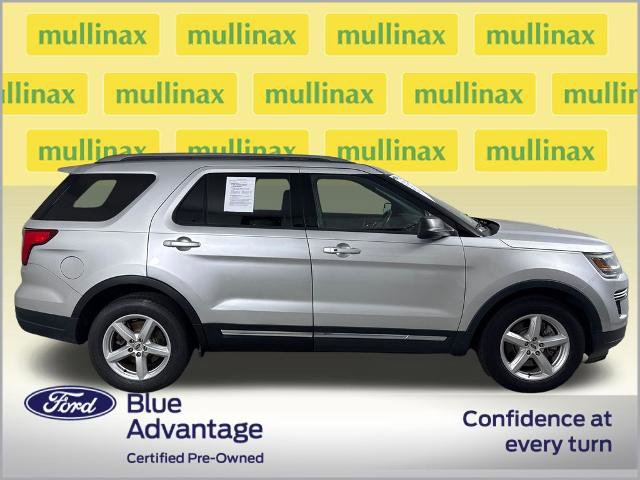 Certified 2018 Ford Explorer XLT FWD image 2