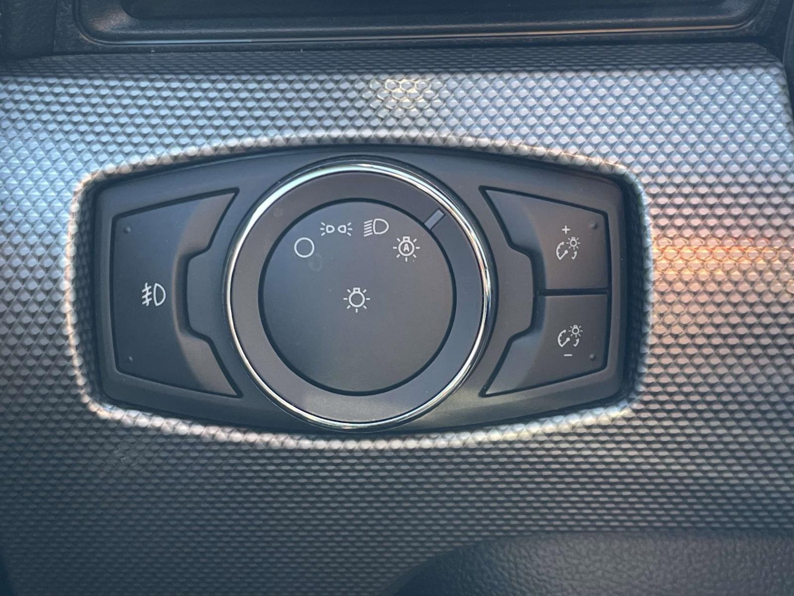 Certified 2019 Ford Mustang GT w/ Equipment Group 301A image 27