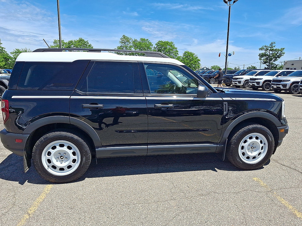 Certified 2023 Ford Bronco Sport Heritage w/ Heritage Convenience Package AWD/4WD image 9