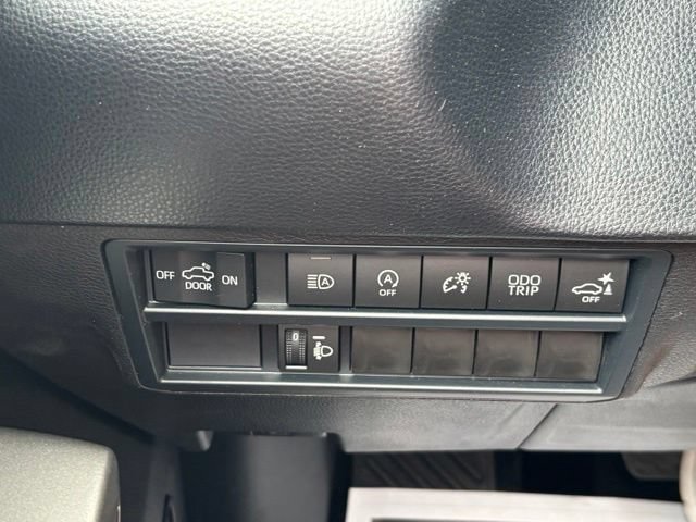 Used 2026 Toyota Tundra SR5 w/ SR5 Convenience Package AWD/4WD image 31