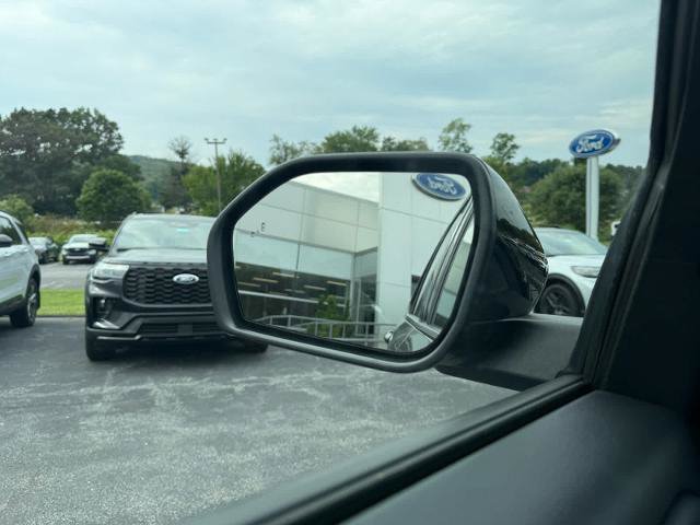 Certified 2026 Ford Explorer ST-Line AWD/4WD image 29