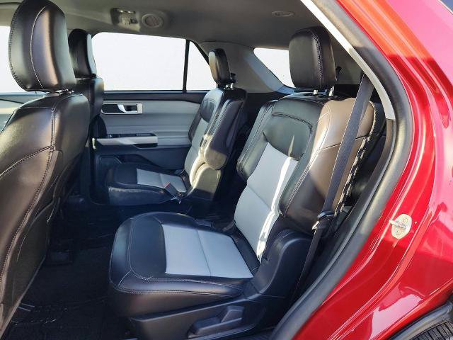 Certified 2023 Ford Explorer XLT w/ Equipment Group 202A RWD image 20