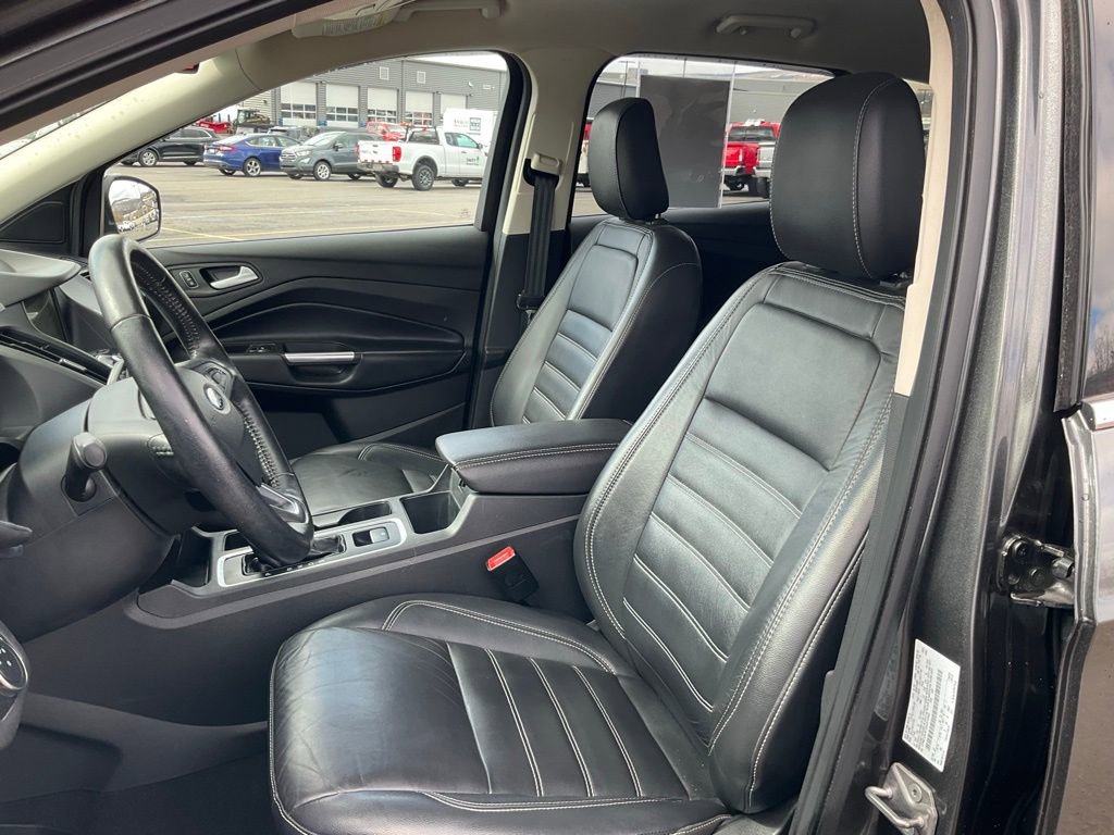 Certified 2019 Ford Escape Titanium image 16