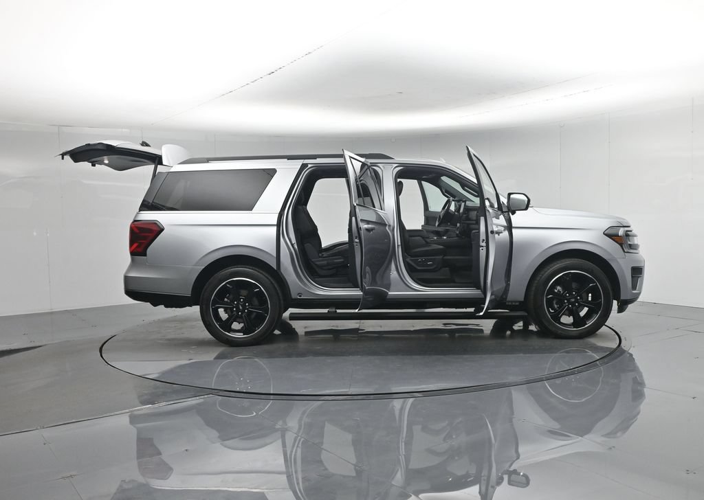 Certified 2022 Ford Expedition Max Limited AWD/4WD image 5