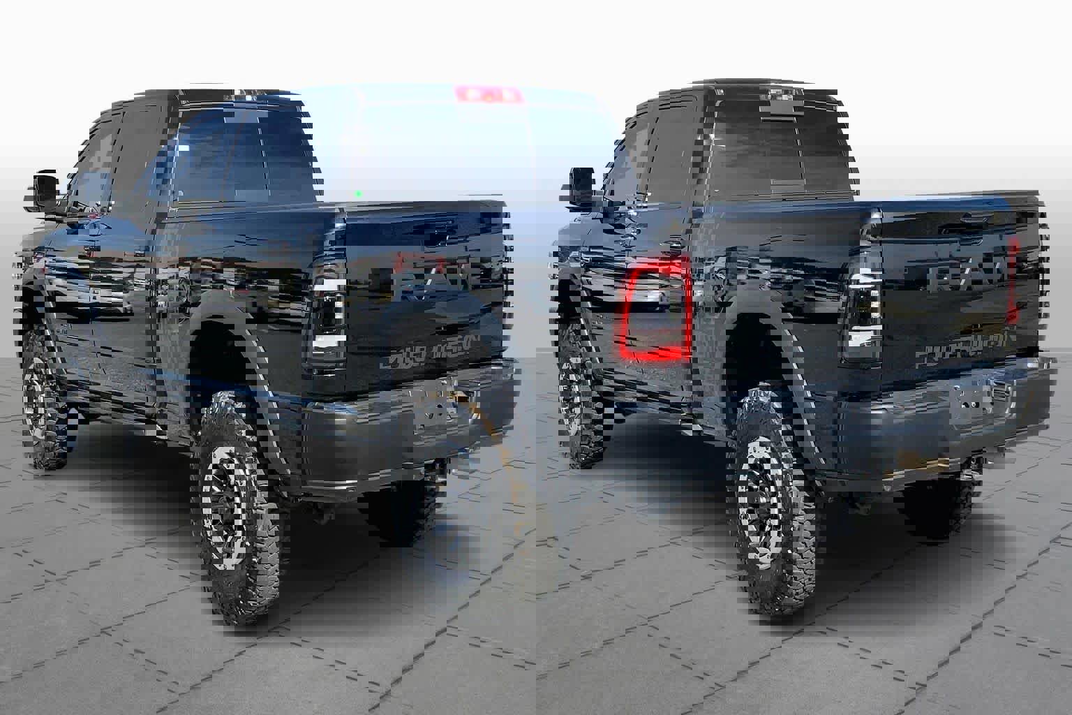 Used 2022 RAM 2500 Power Wagon w/ Level 2 Equipment Group image 4