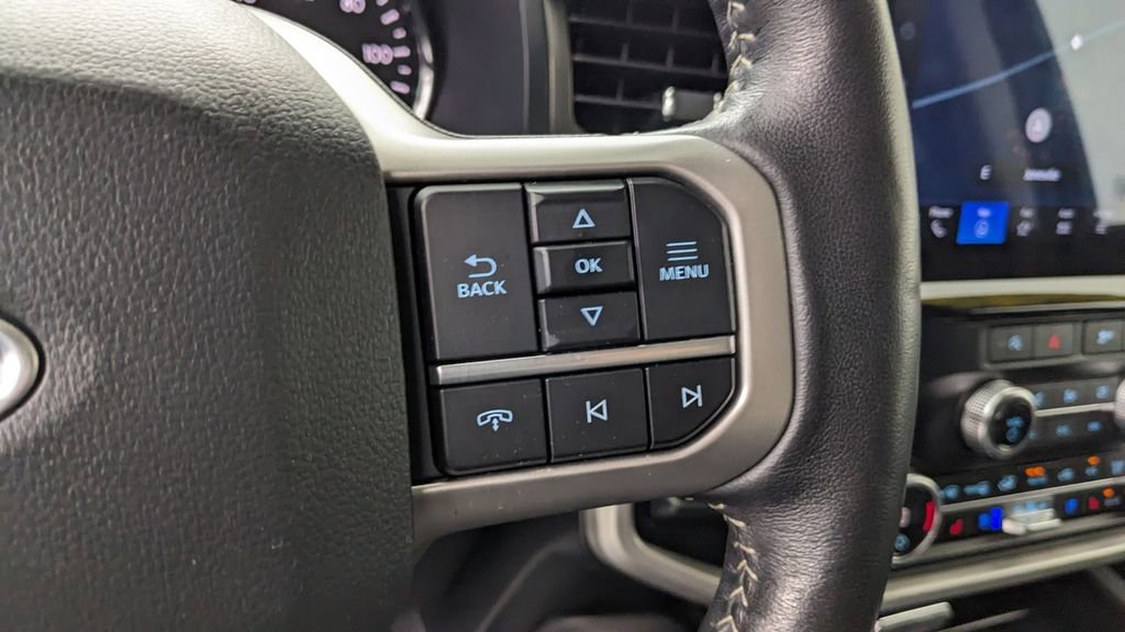 Certified 2024 Ford Expedition XLT image 35