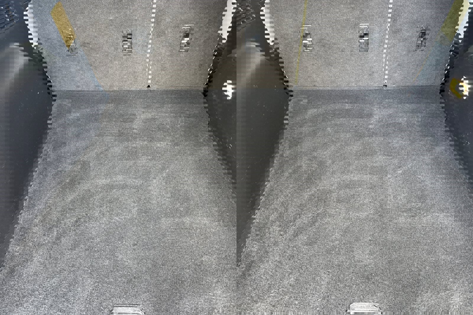 Certified 2024 Ford Edge SEL image 16