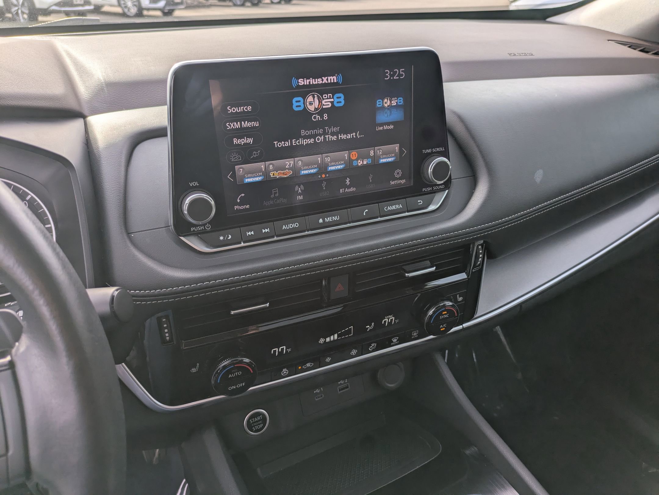 Used 2022 Nissan Rogue SV w/ SV Premium Package image 19