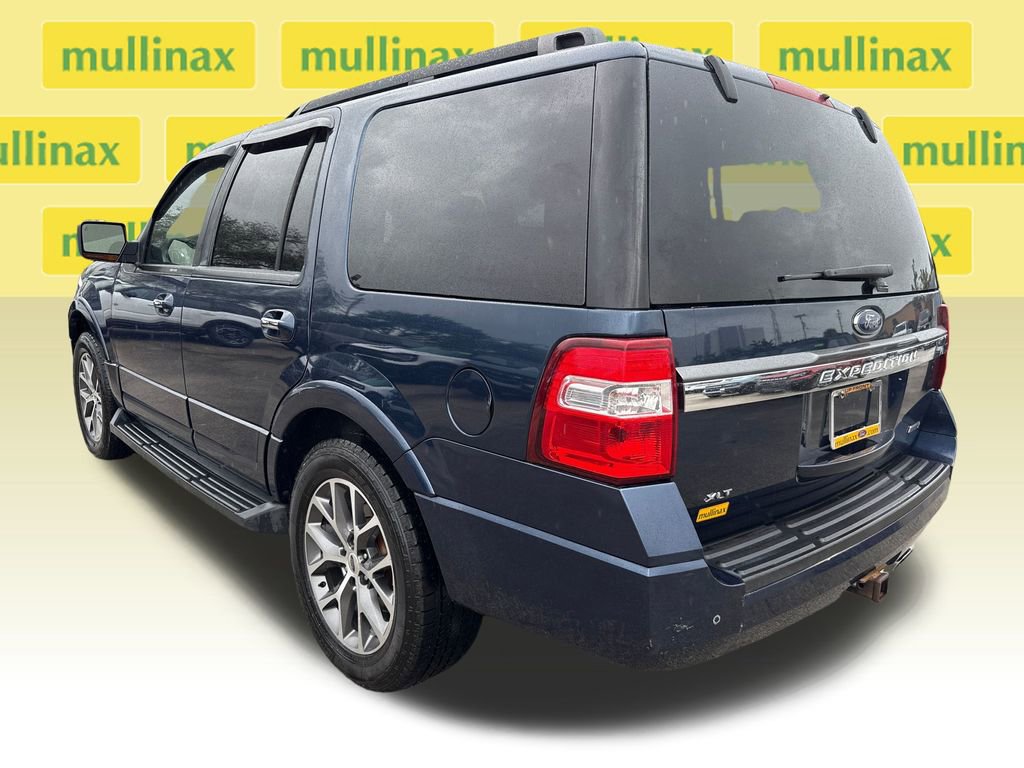Certified 2017 Ford Expedition XLT w/ Equipment Group 202A image 10