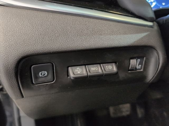 Used 2022 Buick Enclave Avenir image 22