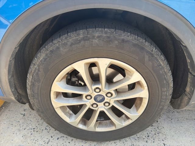 Certified 2020 Ford Escape SE FWD image 4
