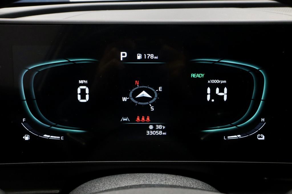 Used 2023 Kia Sportage EX image 28