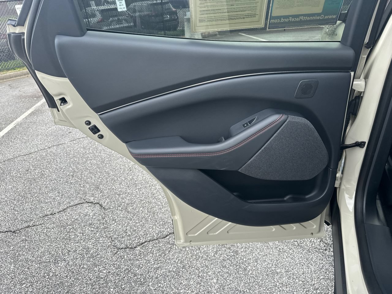 Certified 2025 Ford Mustang Mach-E Premium w/ Sport Appearance Package AWD/4WD image 25