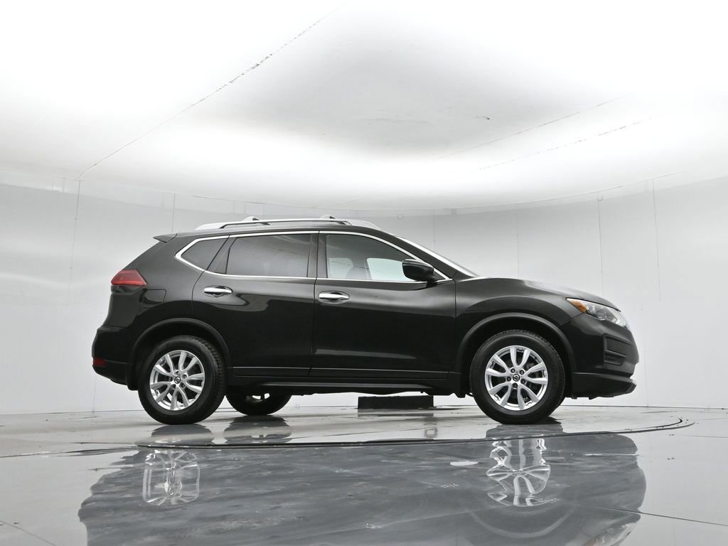 Used 2019 Nissan Rogue S w/ Special Edition Package image 9