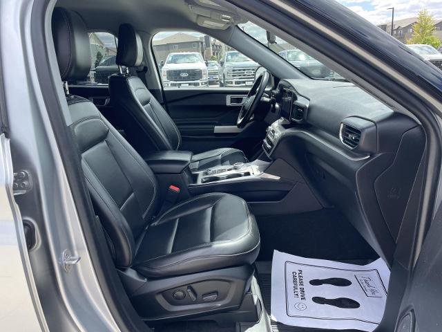 Certified 2021 Ford Explorer XLT w/ Equipment Group 202A AWD/4WD image 19