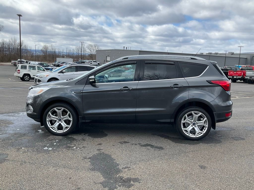 Certified 2019 Ford Escape Titanium image 28