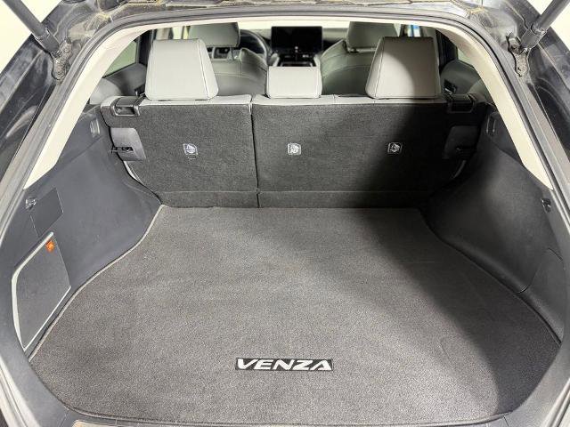 Used 2024 Toyota Venza Limited AWD/4WD image 23