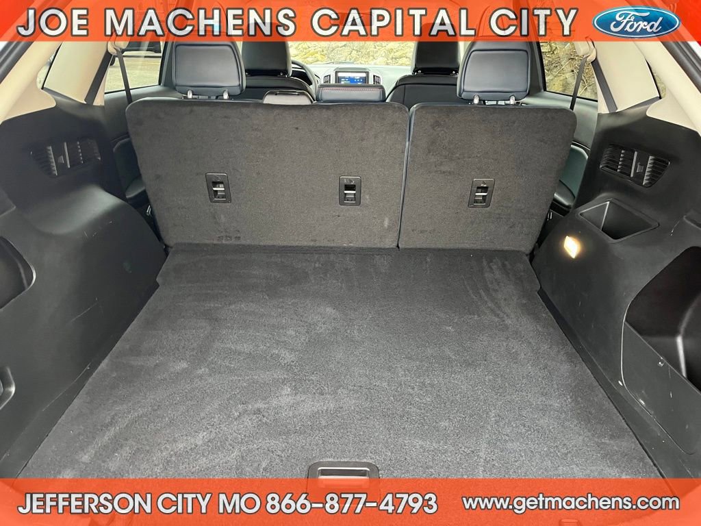 Certified 2022 Ford Edge SEL w/ Sport Appearance Package image 10