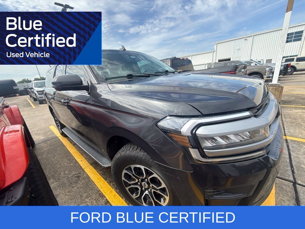 Certified 2022 Ford Expedition Max XLT RWD image 3