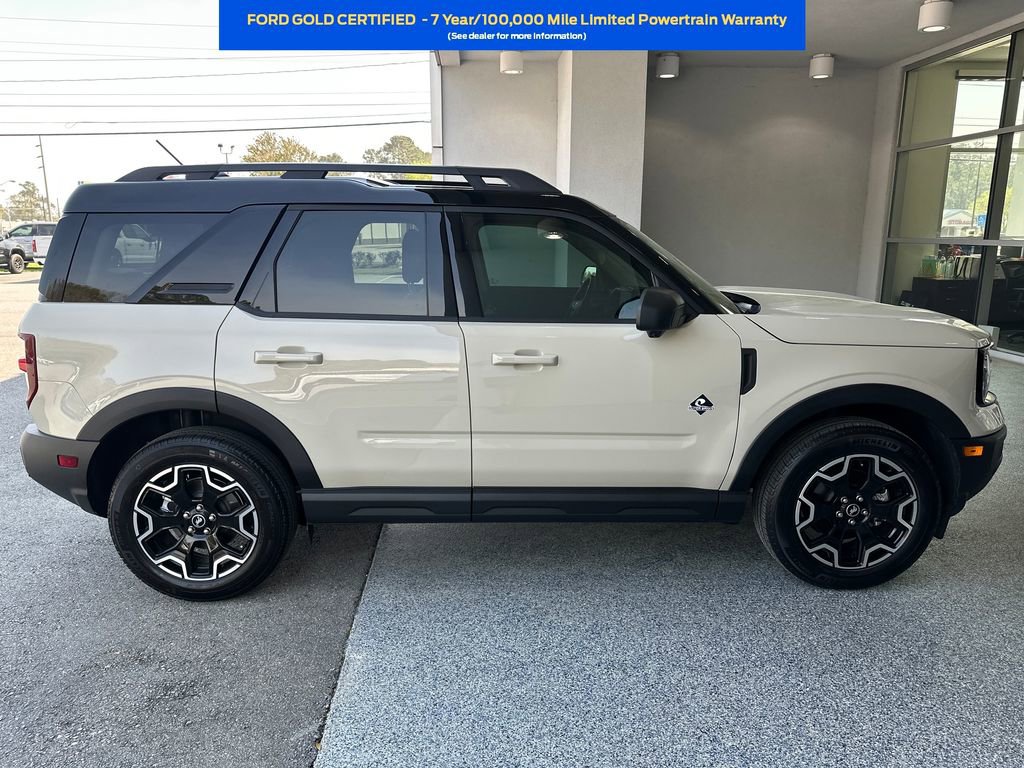 Certified 2025 Ford Bronco Sport Outer Banks w/ Outer Banks Tech Package+ image 2