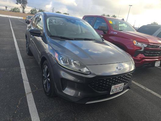 Certified 2021 Ford Escape SE w/ SE Sport Appearance Package FWD image 5