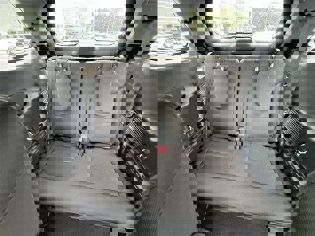 Certified 2023 Ford Explorer XLT image 23