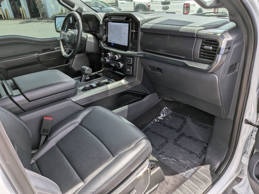 Certified 2024 Ford F150 Lariat w/ FX4 Off-Road Package AWD/4WD image 18