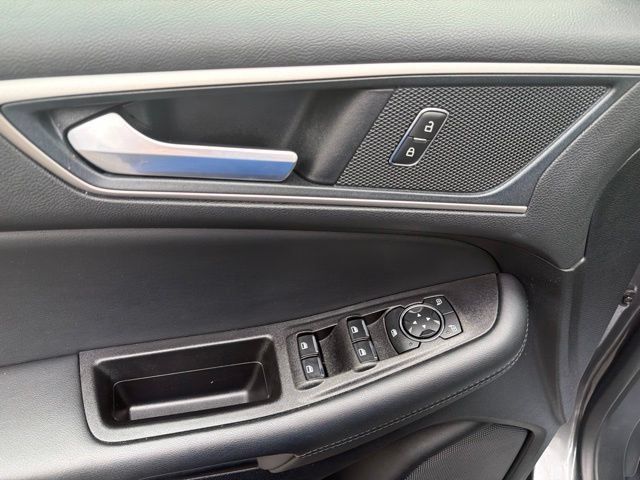 Certified 2024 Ford Edge SEL w/ Convenience Package AWD/4WD image 16