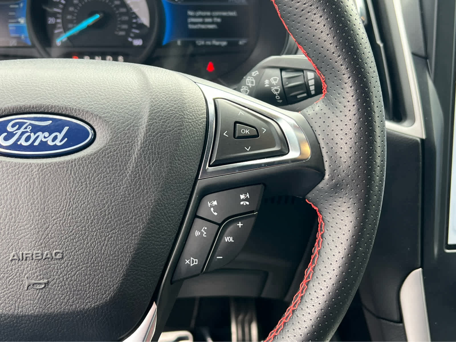 Certified 2023 Ford Edge ST-Line AWD/4WD image 33