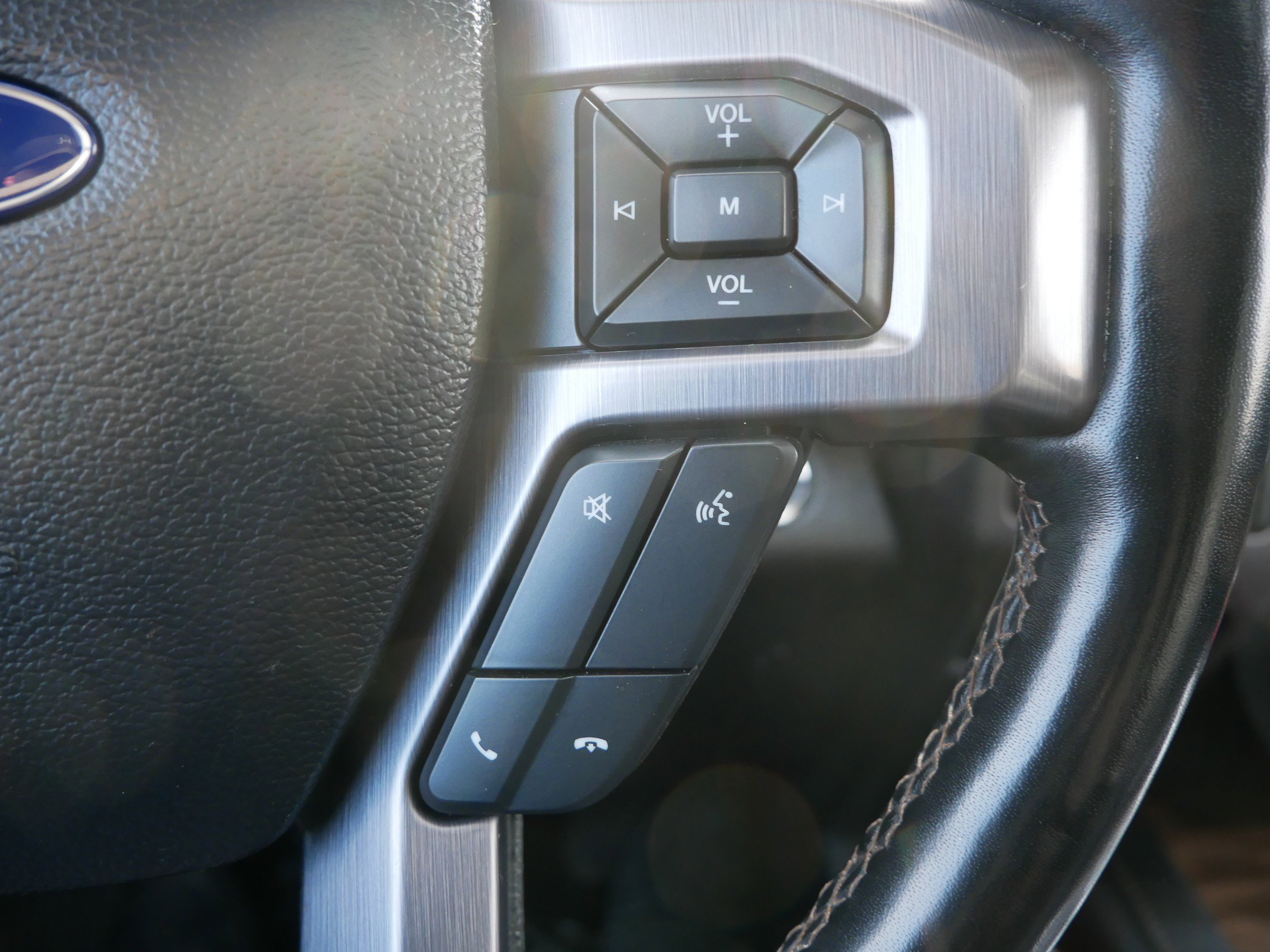 Certified 2019 Ford Expedition Platinum image 19