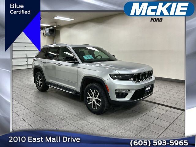 Used 2025 Jeep Grand Cherokee Limited w/ Trailer Tow Package