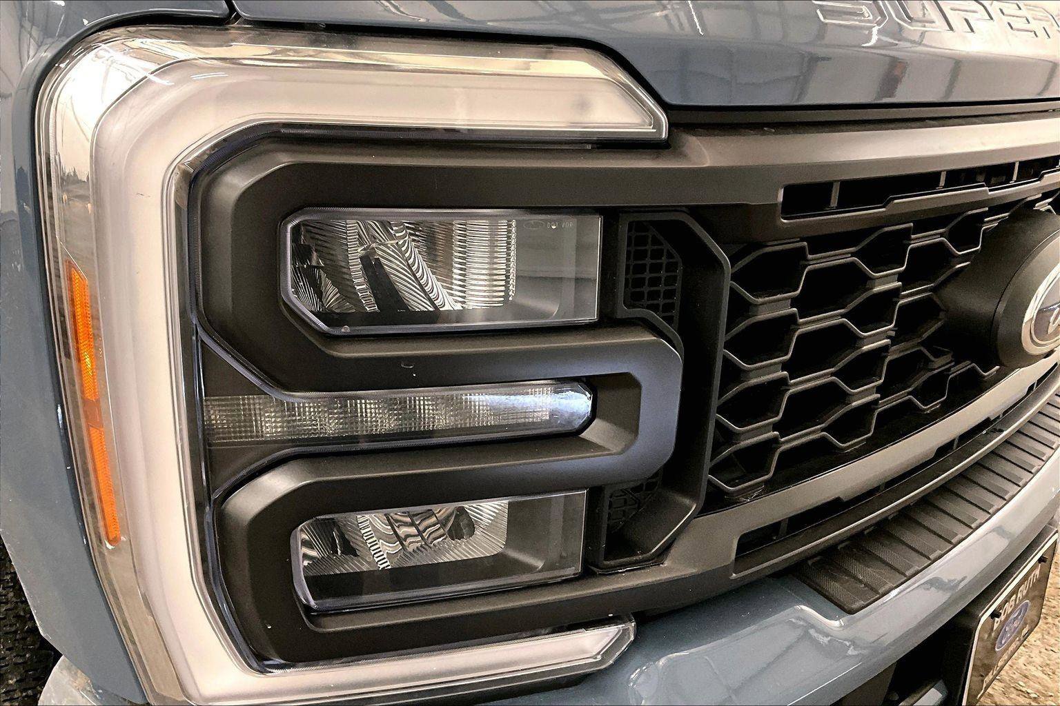 Certified 2023 Ford F250 Lariat w/ Lariat Ultimate Package image 27