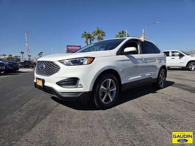 Certified 2023 Ford Edge SEL w/ Convenience Package AWD/4WD image 3