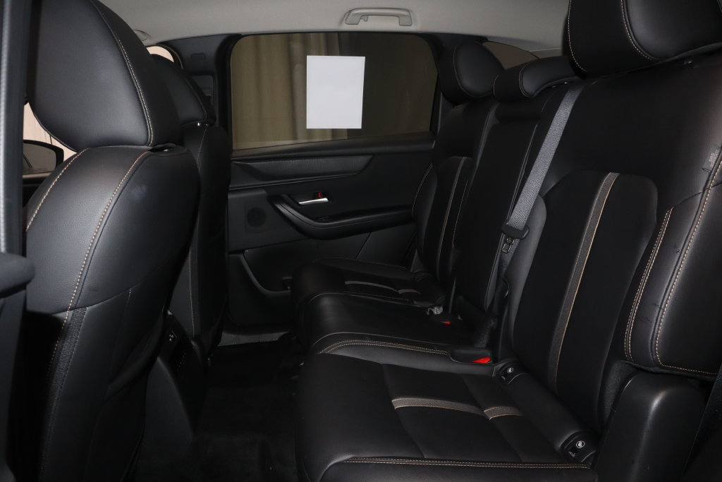 Used 2025 MAZDA CX-90 3.3 Turbo w/ Select Package AWD/4WD image 16