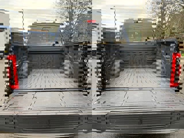 Certified 2022 Ford F150 Lariat w/ Equipment Group 502A High image 6