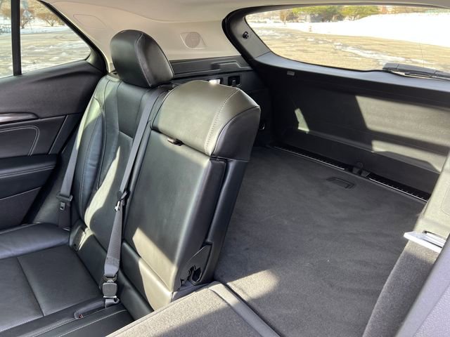 Used 2021 Buick Envision Essence w/ Technology Package I image 26